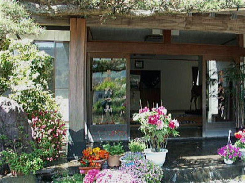 Yufuin Ryokan Tatsumi Exterior photo